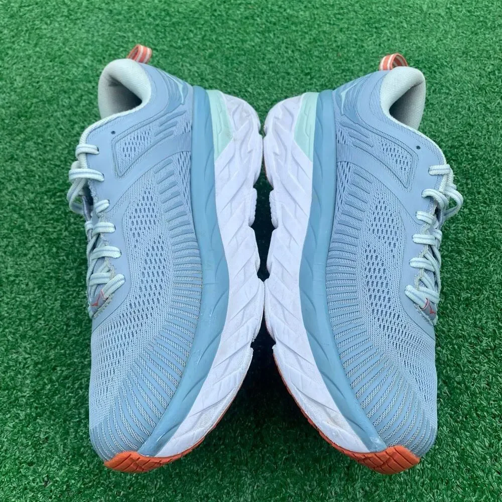 HOKA ONE ONE BONDI 7 - Women’s Running Shoes - SIZE 10.5